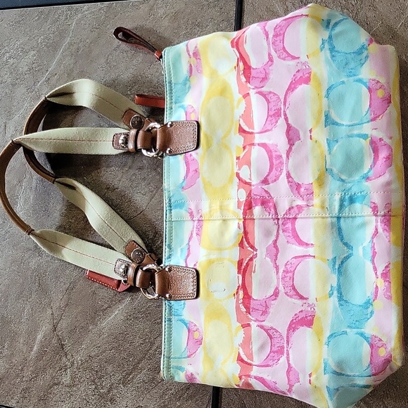 Coach purse - Picture 3 of 5